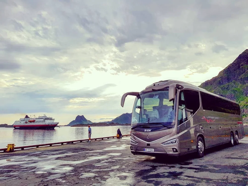 irizar+i8